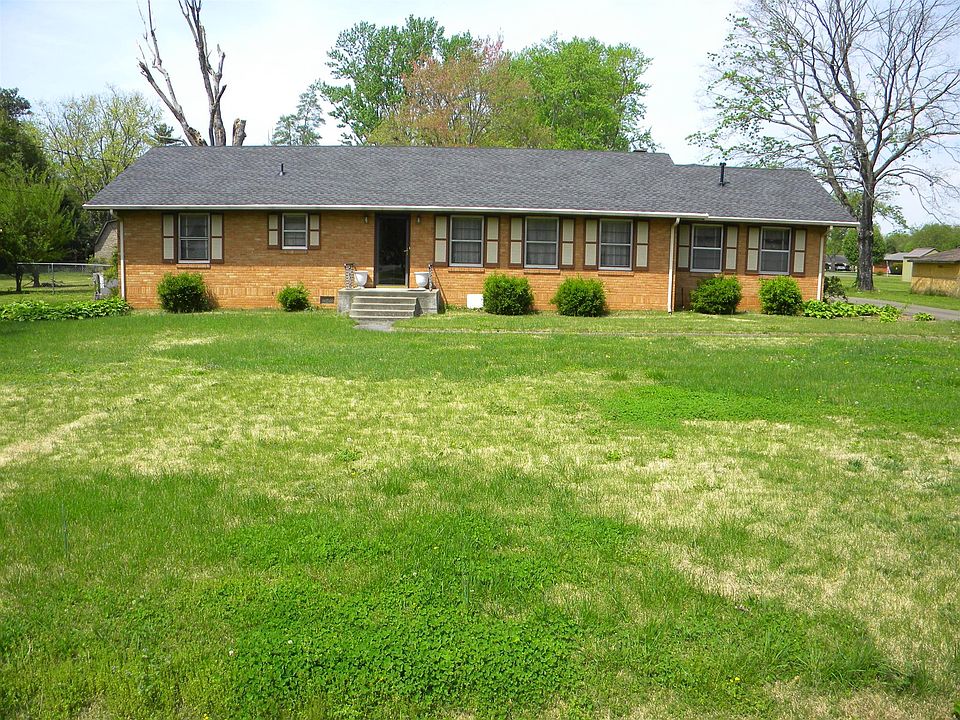 1st image of 814 Minerva Dr