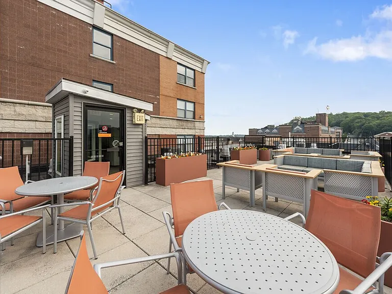 The Monroe Morristown — Photo 14