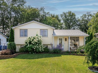 1161 Otter Ave, Waterford, MI, 48328