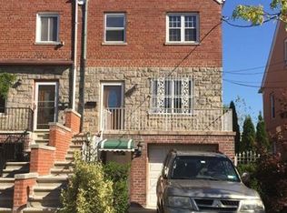 2218 Woodhull Ave, Bronx, NY 10469