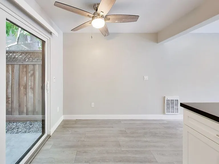 1662 Hollenbeck Ave #15 — Photo 4