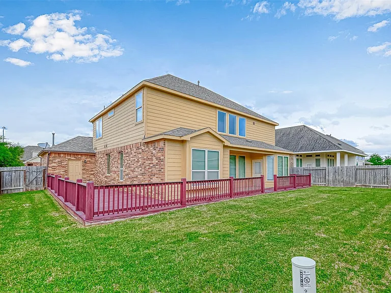 9526 Bonbrook Bend Ln — Photo 35