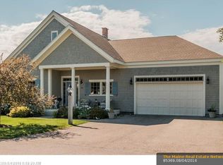 38 Marigold Ln, Falmouth, ME 04105