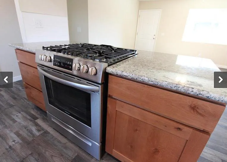 426 E Cameron St #A — Photo 7