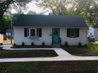 641 N Sycamore St, Wahoo, NE 68066