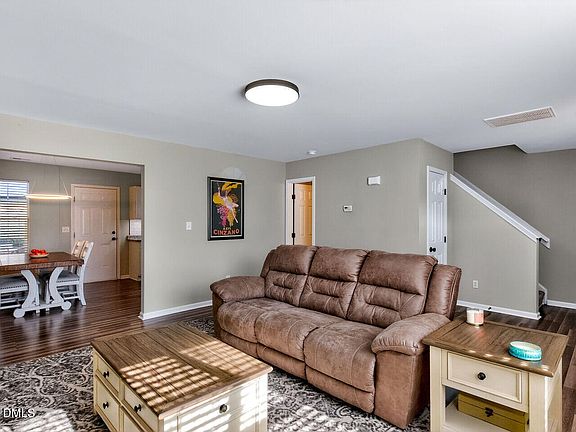 4th image of 1773 Whitbrook Ct