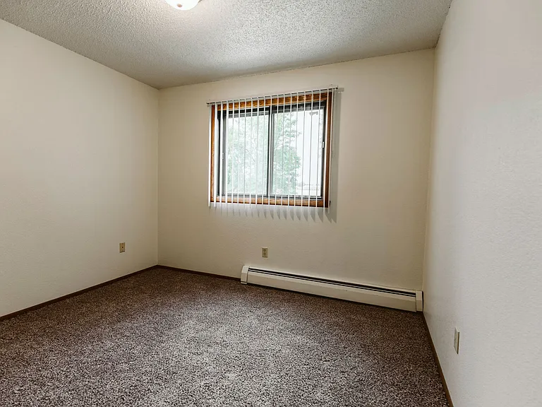 Chandler 1802 — Photo 8