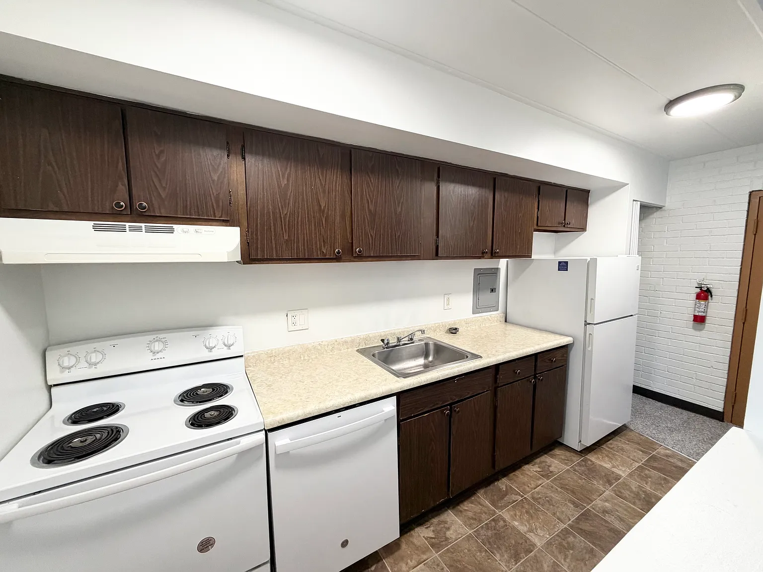 1 bed, 610 sqft, $950 — Photo 4