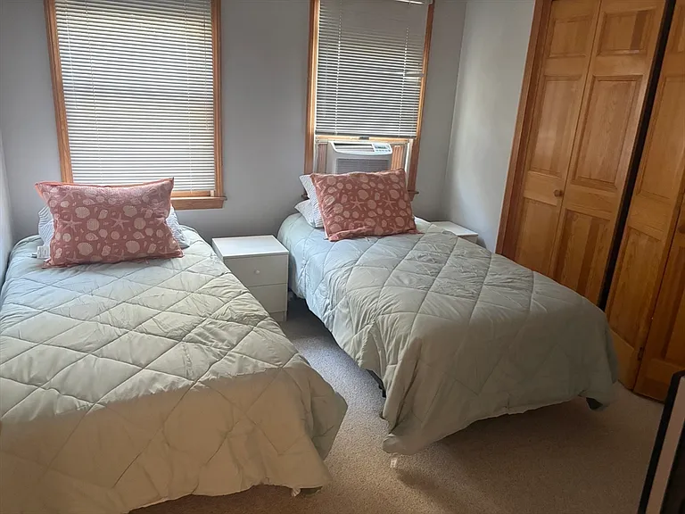 60 Homestead Ln — Photo 11