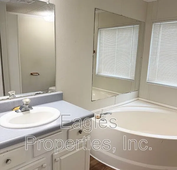 240 Ebenezer Church Rd — Photo 12