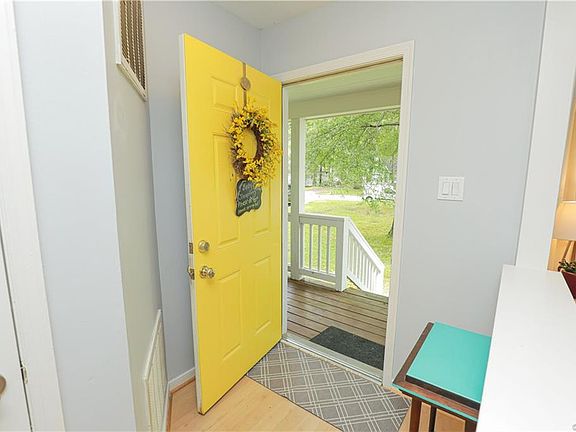 4th image of 2609 Jordan Ct