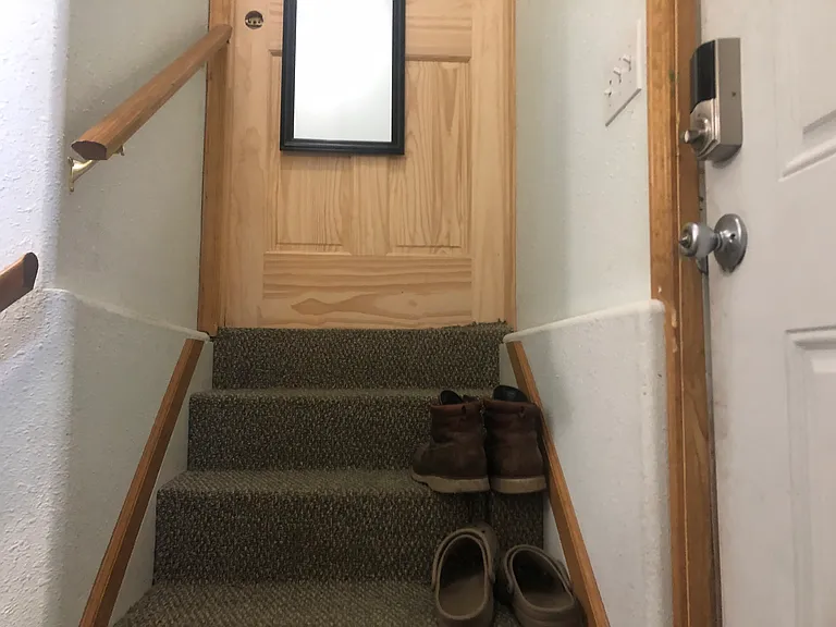 325 Baranof Ave #B — Photo 5