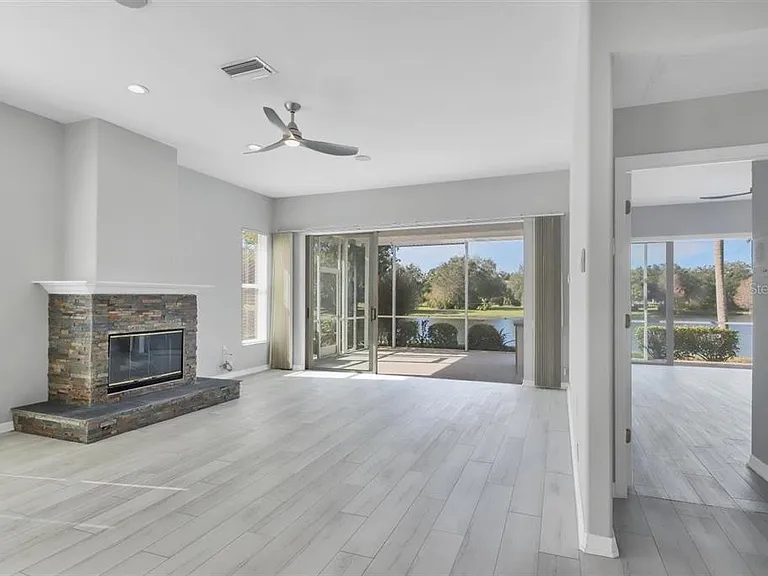 6714 Hickory Hammock Cir — Photo 3