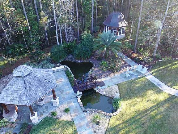 3rd image of 133 Pinehurst Pointe Dr