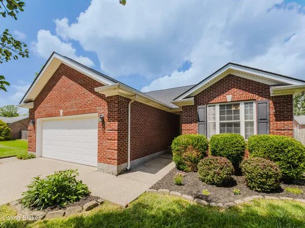 400 Helm Ln, Mount Washington, KY 40047