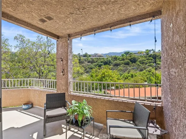 2500 San Gabriel Way Unit 306, Corona, CA 92882