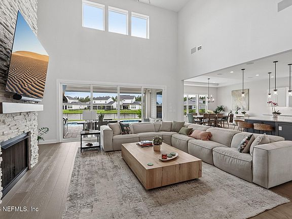 2nd image of 10086 KOSTER Street