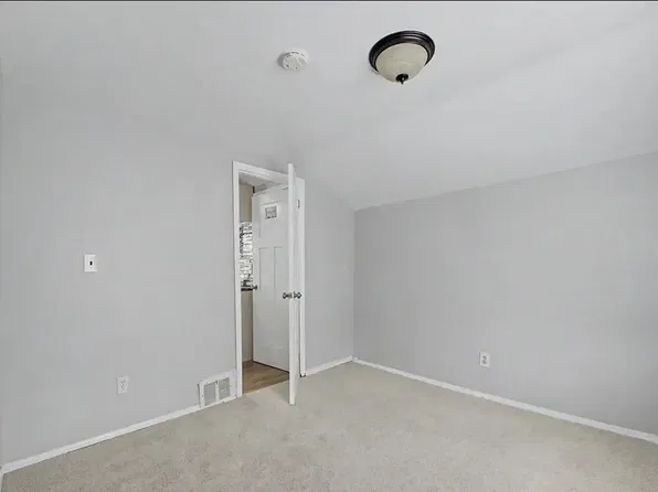 (undisclosed Address), Dearborn, MI 48126