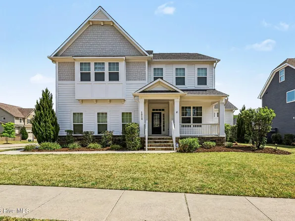 1018 Traditions Ridge Drive, Wake Forest, NC 27587