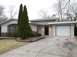 591 Yorktown Rd, Chicago Heights, IL 60411