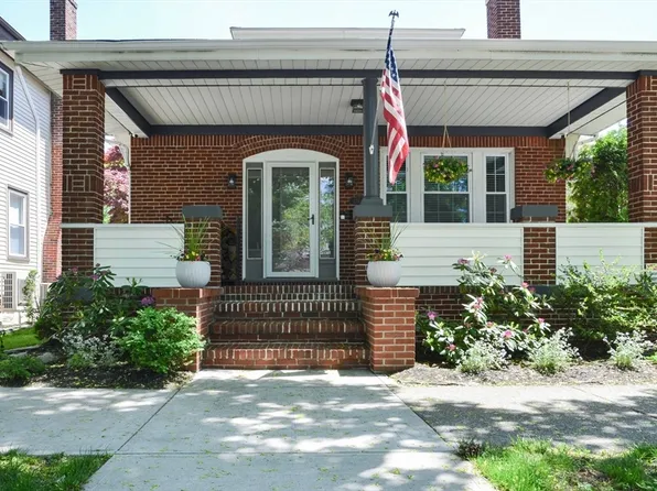 738 Rockdale Ave, New Bedford, MA 02740