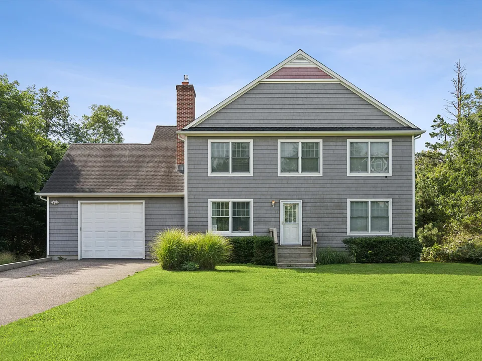 32 Sugar Loaf Rd