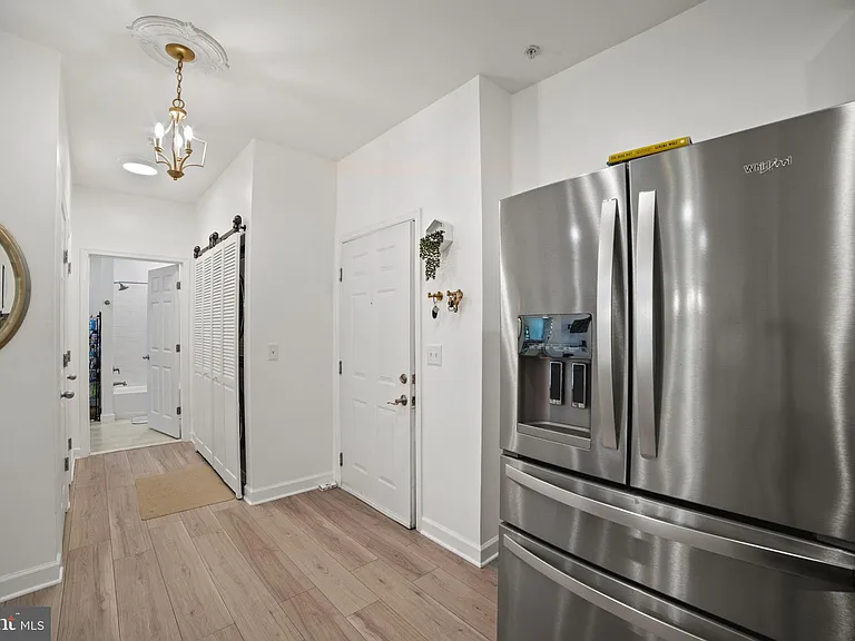 2055 26th St S #5-B06 — Photo 12