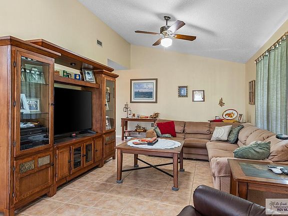 5th image of 35102 Anaqua Dr