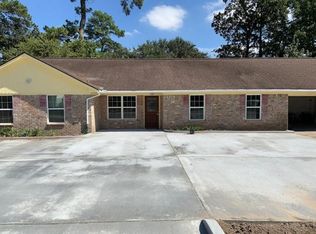 25314 Oakhurst Dr, Spring, TX 77386