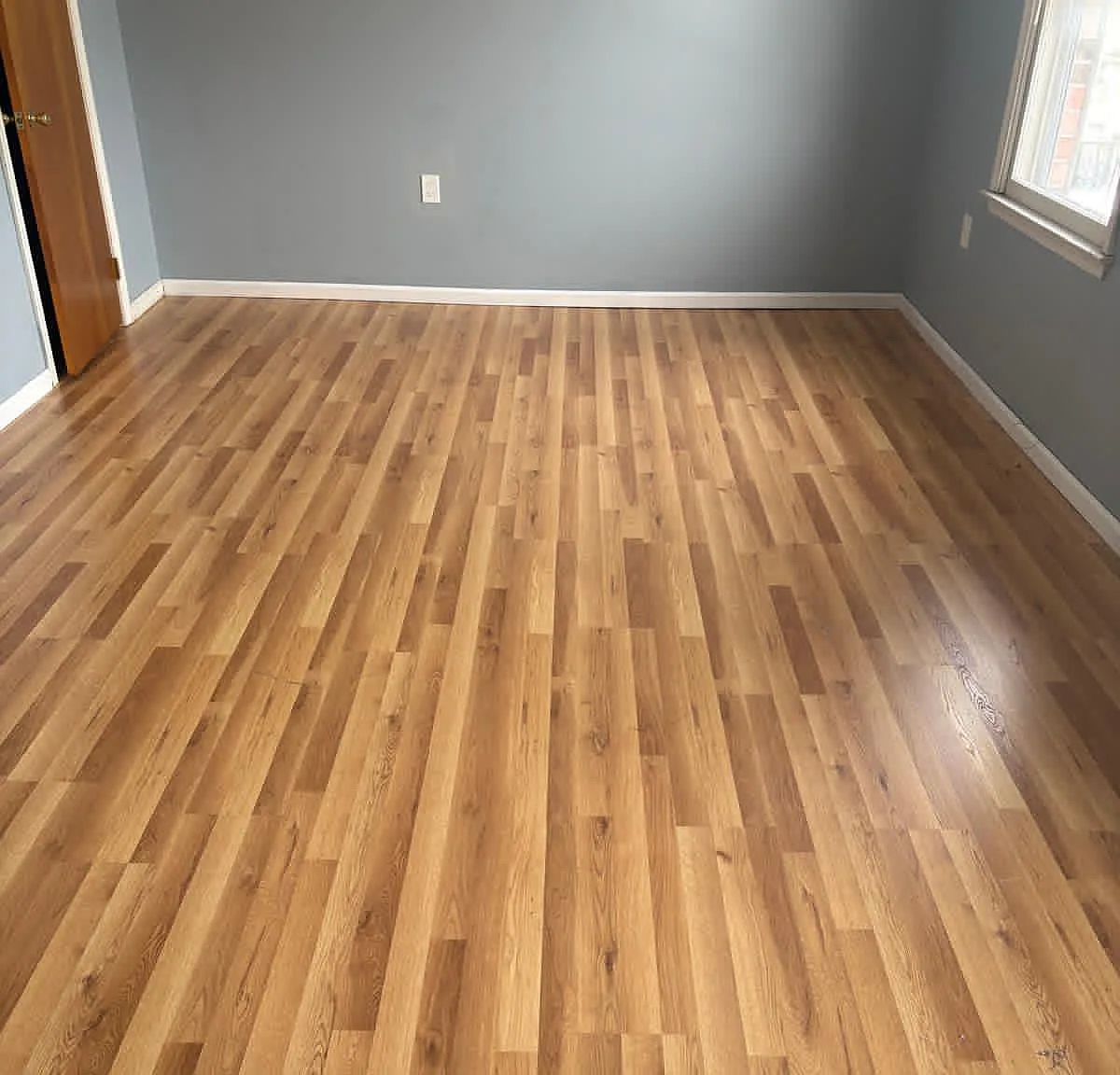 3 bed, 1.5 bath, 1440 sqft, $2,400 — Photo 1