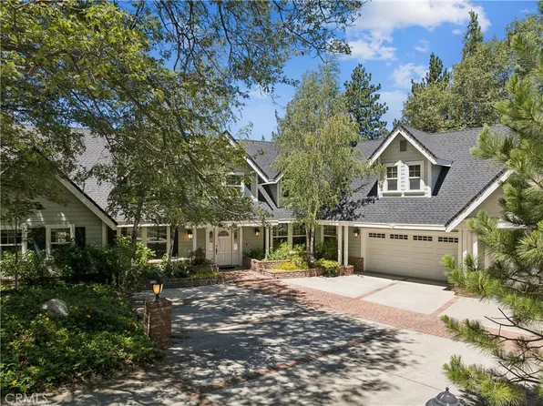 468 S Cumberland Dr, Lake Arrowhead, CA 92352
