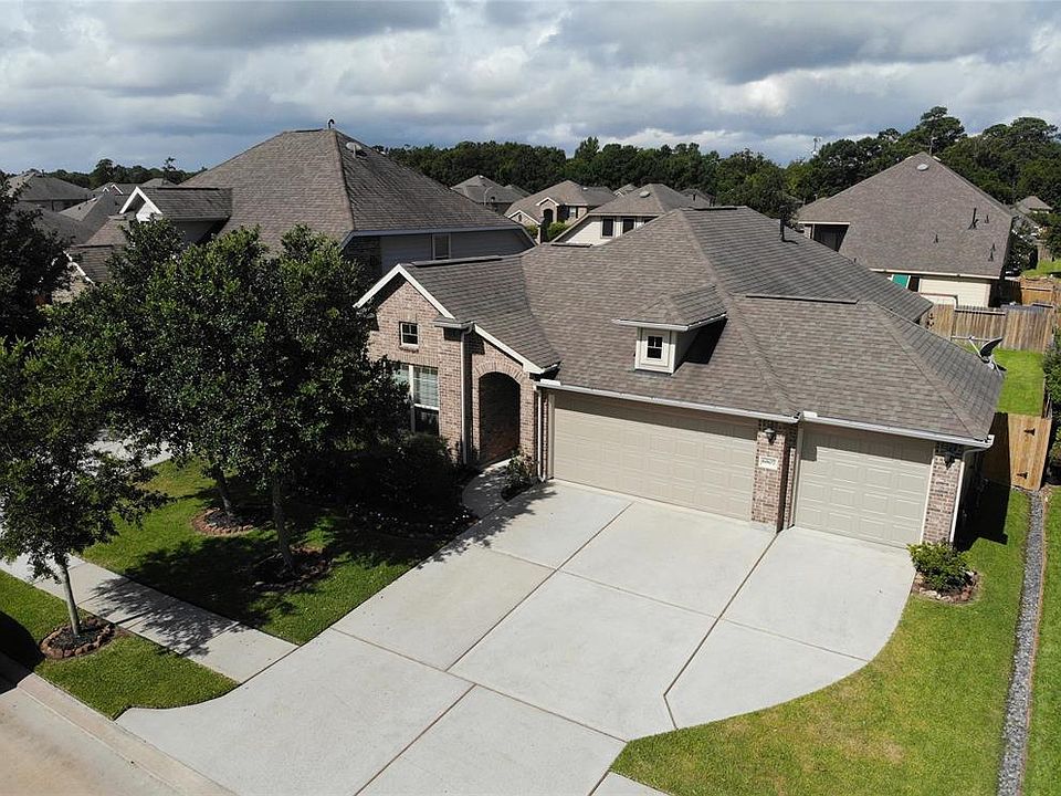Immaculate One Story, Three Bedroom Home Offers an Extra Wide Driveway with a Three Car Garage! Beautiful Open Concept, Study w/French Doors, Covered Patio.
