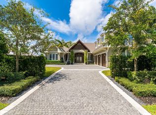 17 Saranac Rd, Sea Ranch Lakes, FL 33308