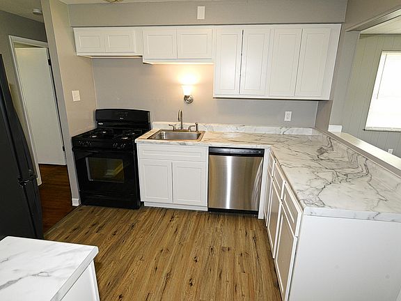 3rd image of 1231 Laire Dr