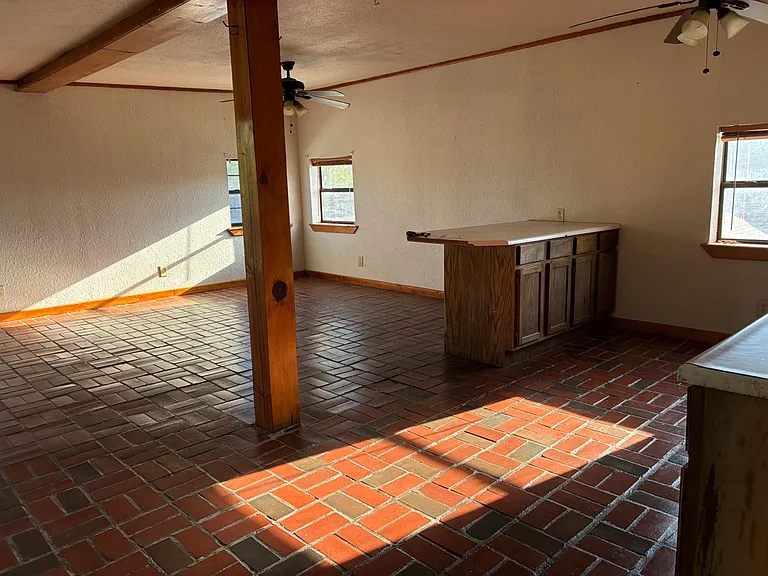 3701 S Van Buren St #UPSTAIRS — Photo 3