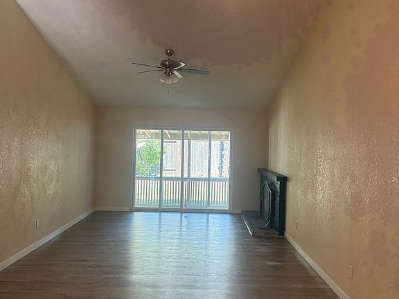 3rd image of 1315 Gillpepper Ln