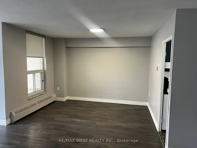 130 Neptune Dr #202 — Photo 10