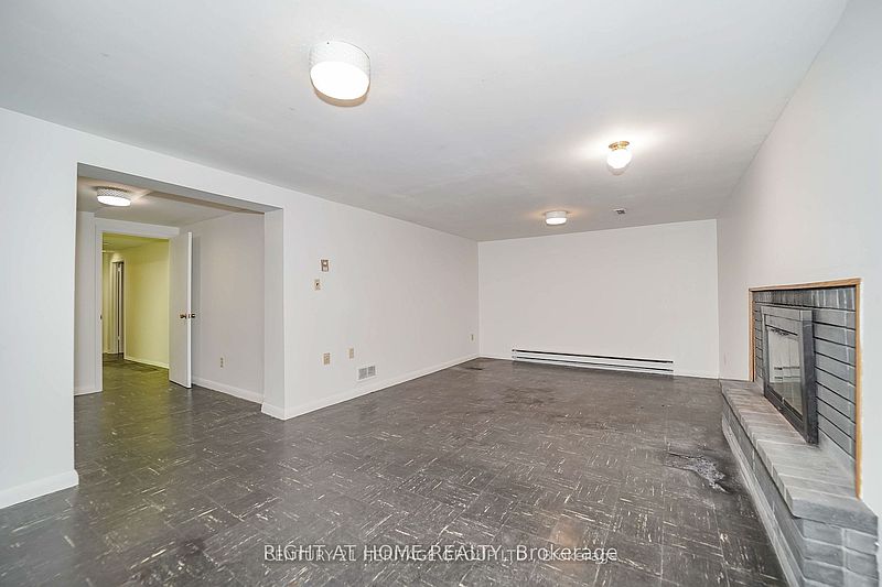 Toronto House for rent - 4 Bedrooms — photo 17