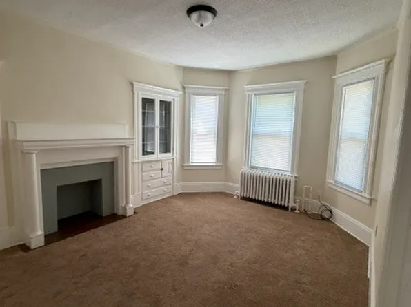 307 Westland St #2, Hartford, CT 06112