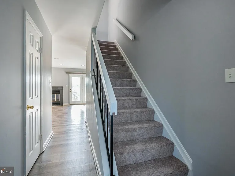7842 C St — Photo 13