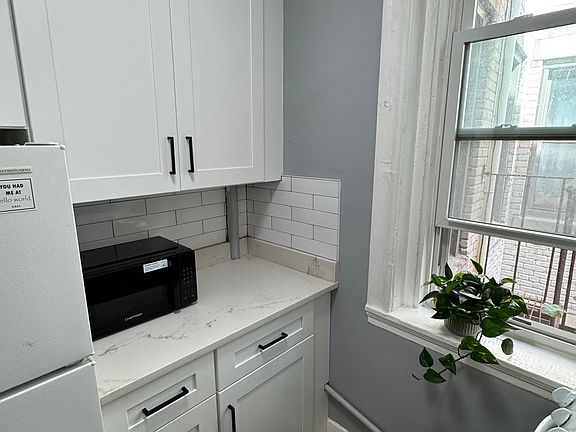 4th image of 7 Lothian Rd