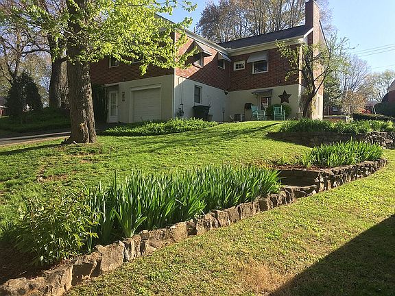 4th image of 1712 Merritt Dr
