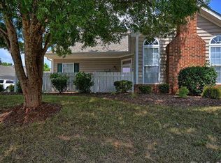213 Avonlea Pl, Johnson City, TN 37604