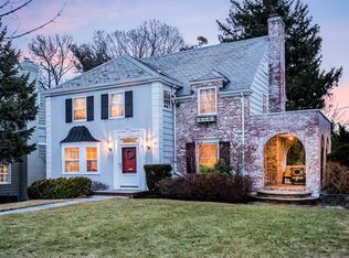 15 Glenside Ter, Montclair, NJ 07043