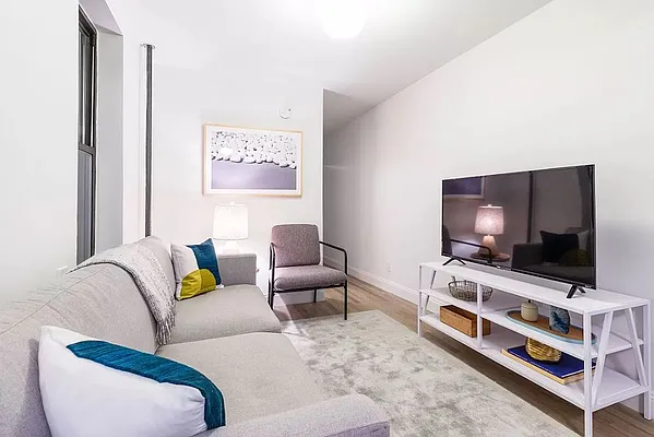 Rented by Dalan Rentals | media 8