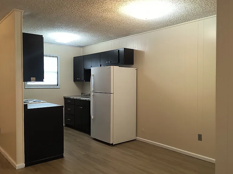 3835 W 20th Ave #1 — Photo 3