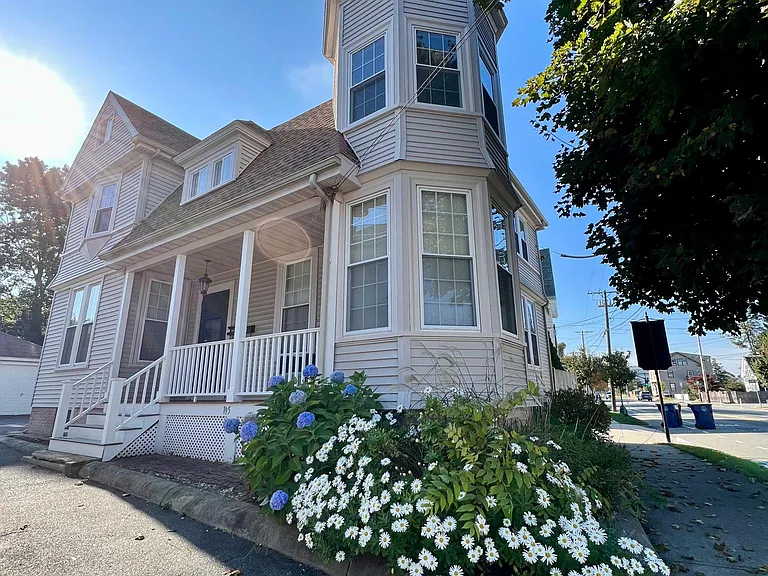 195 North St — Photo 12