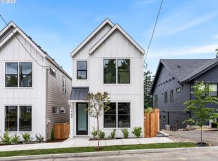 7485 SW 36th Ave, Portland, OR 97219