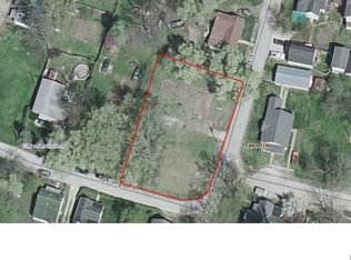 117 S East St, Louisiana, MO 63353