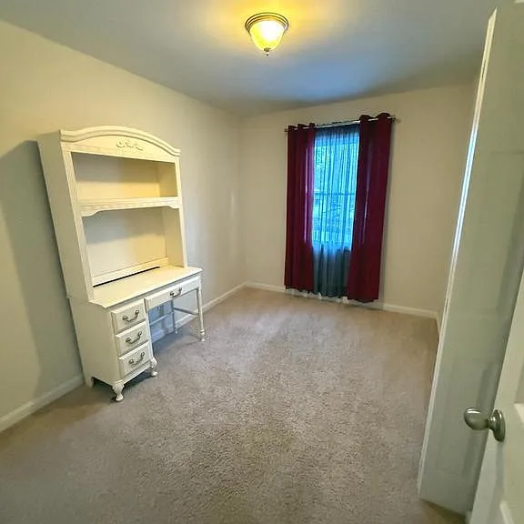 1238 Lakeview Pkwy — Photo 8